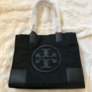 SALE 🖤Tory Burch Tote NWOT🖤